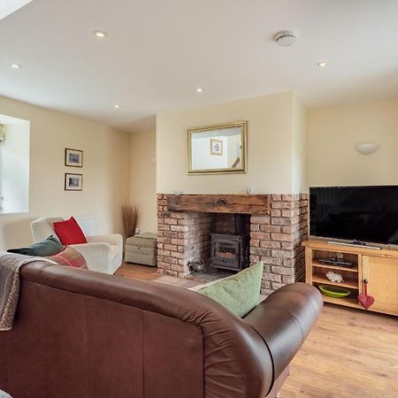 Hafan Haydn Villa Cwm  ภายนอก รูปภาพ