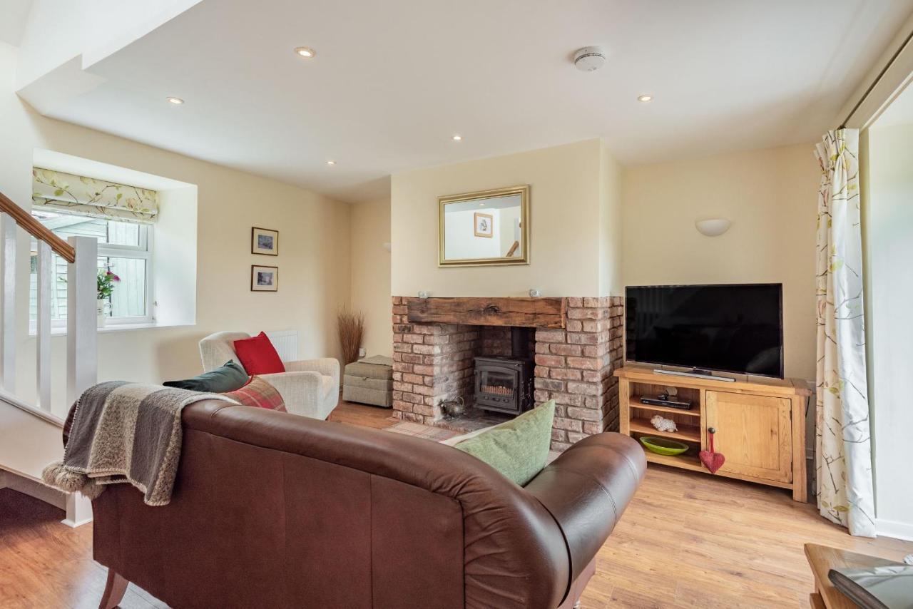 Hafan Haydn Villa Cwm  ภายนอก รูปภาพ