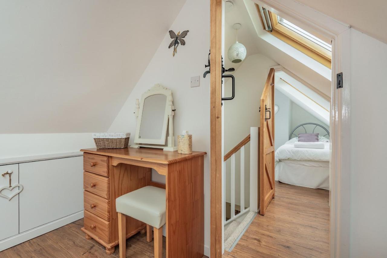 Hafan Haydn Villa Cwm  ภายนอก รูปภาพ